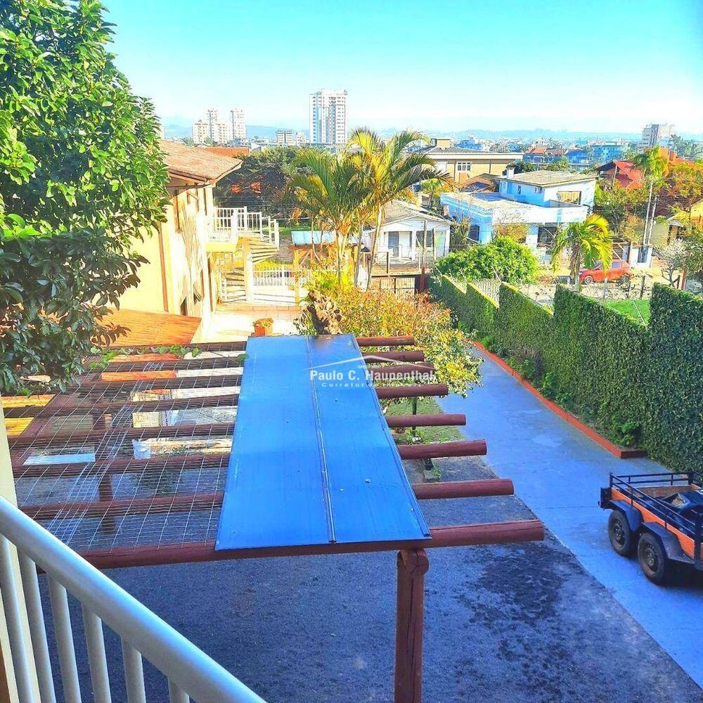 Casa, 10 quartos, 295 m² - Foto 3