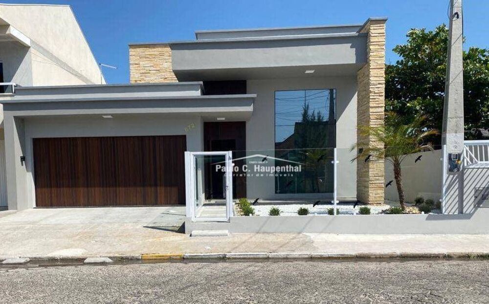 Casa, 3 quartos, 180 m² - Foto 1