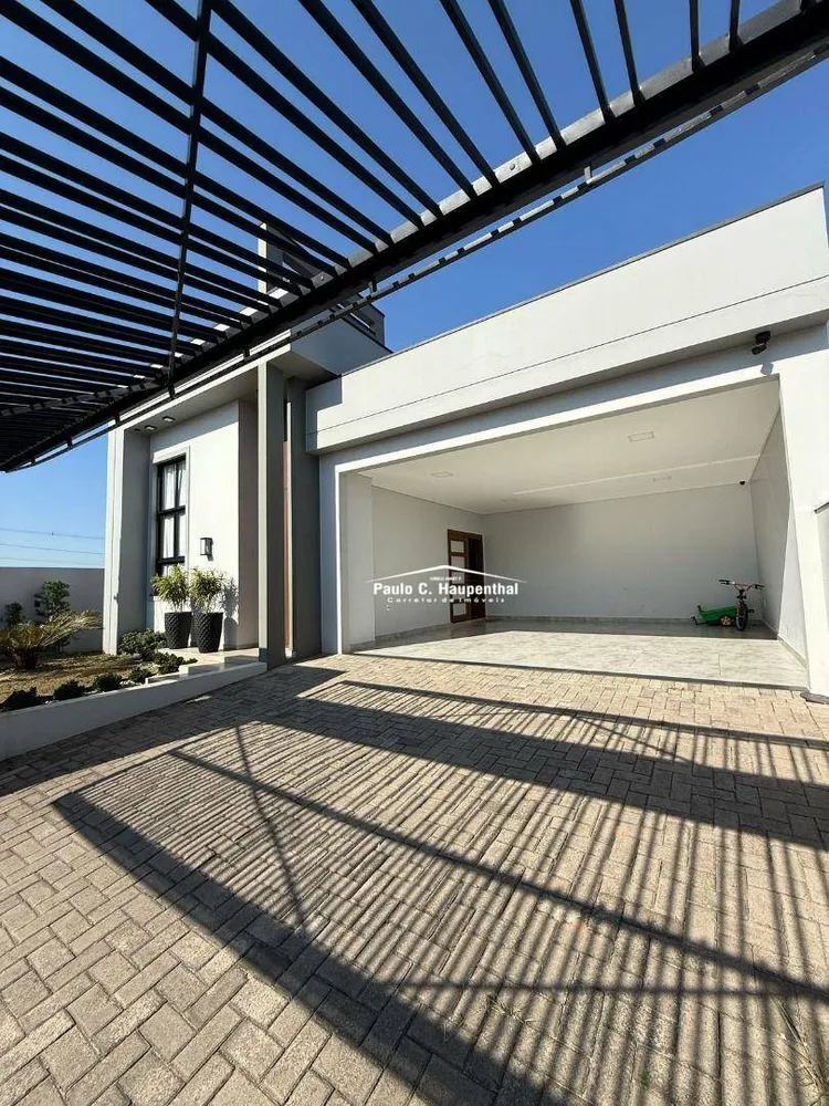 Casa, 3 quartos, 166 m² - Foto 2