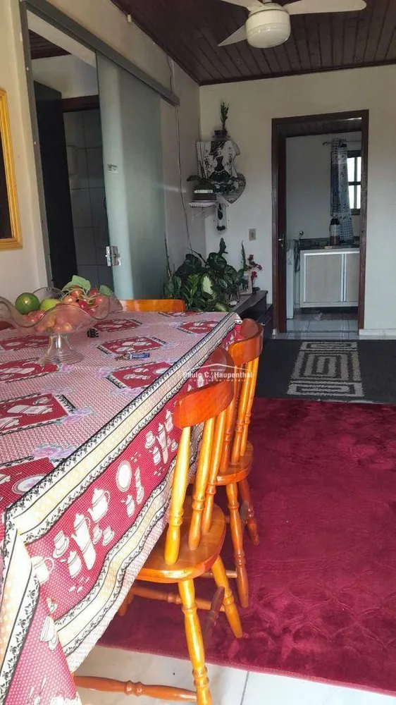 Casa, 2 quartos, 190 m² - Foto 1