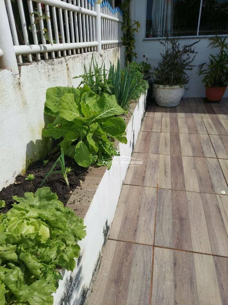 Casa, 3 quartos, 240 m² - Foto 9