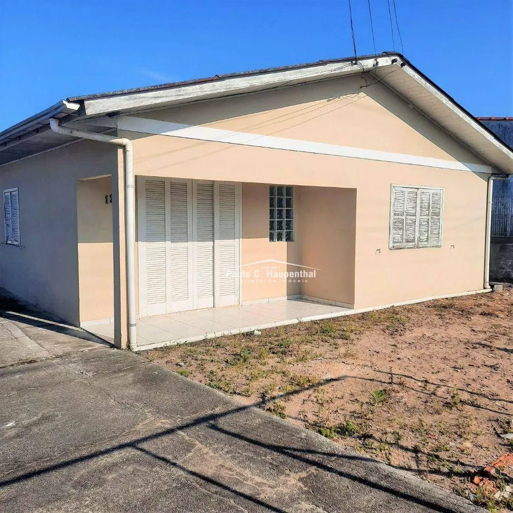 Casa, 4 quartos, 130 m² - Foto 1