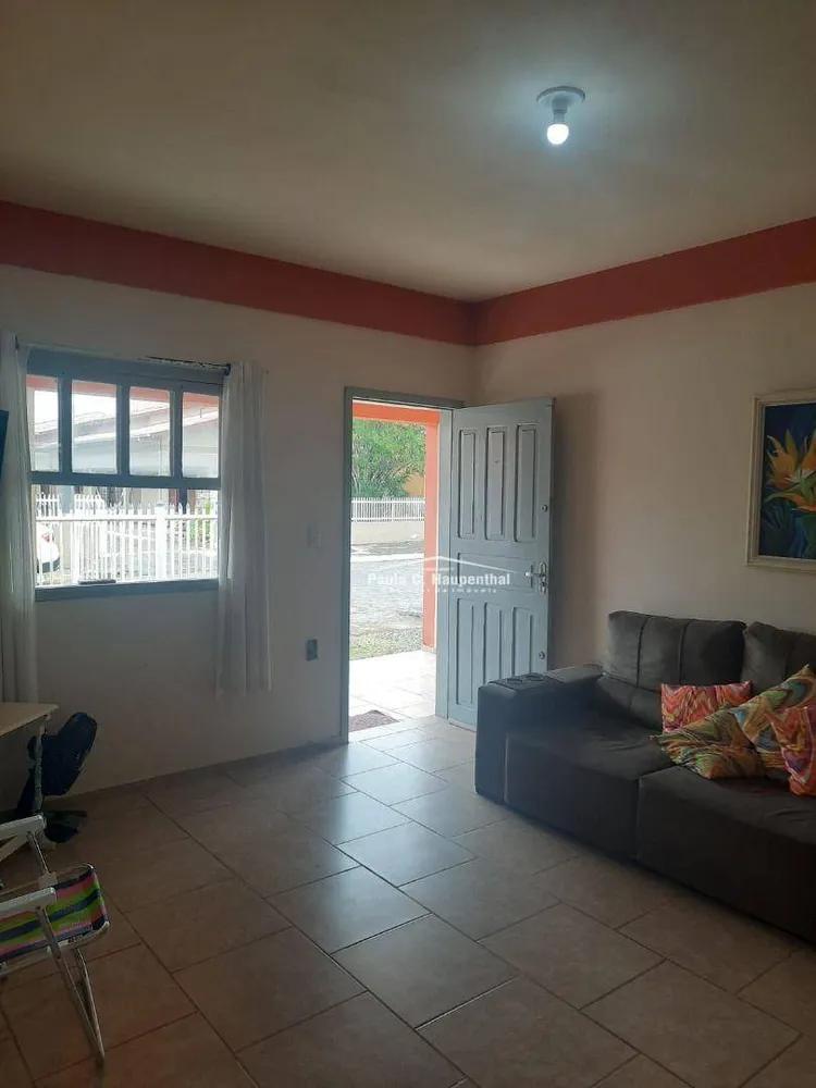 Casa, 6 quartos, 185 m² - Foto 9