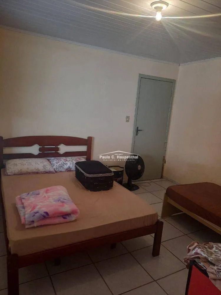 Casa, 6 quartos, 185 m² - Foto 4