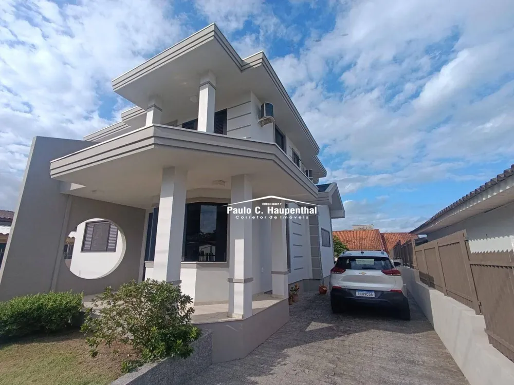 Casa, 3 quartos, 165 m² - Foto 1