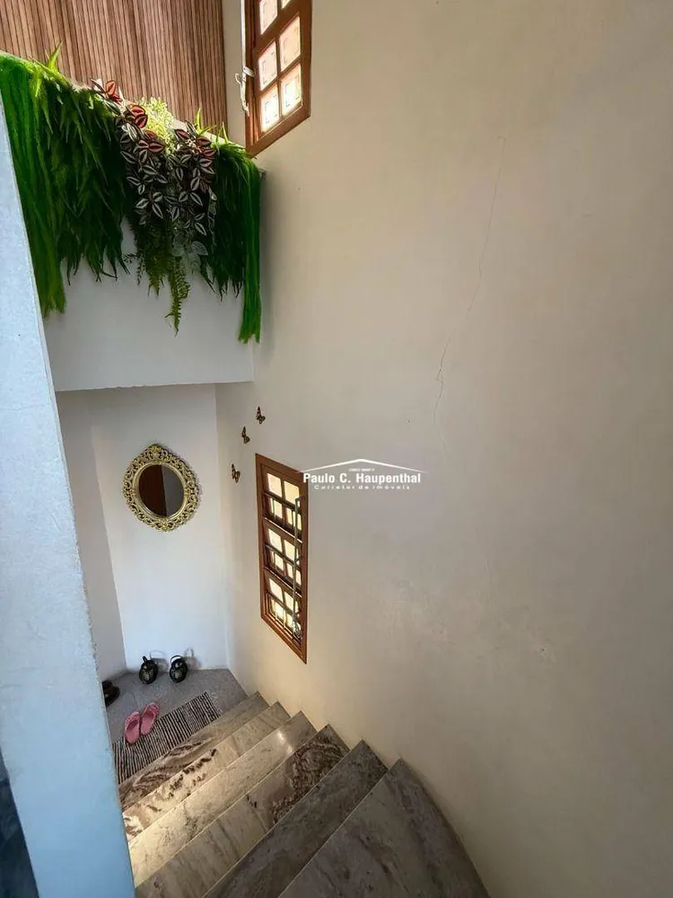 Casa, 4 quartos, 180 m² - Foto 6