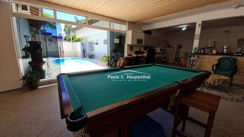 Casa à venda com 5 quartos, 275m² - Foto 4