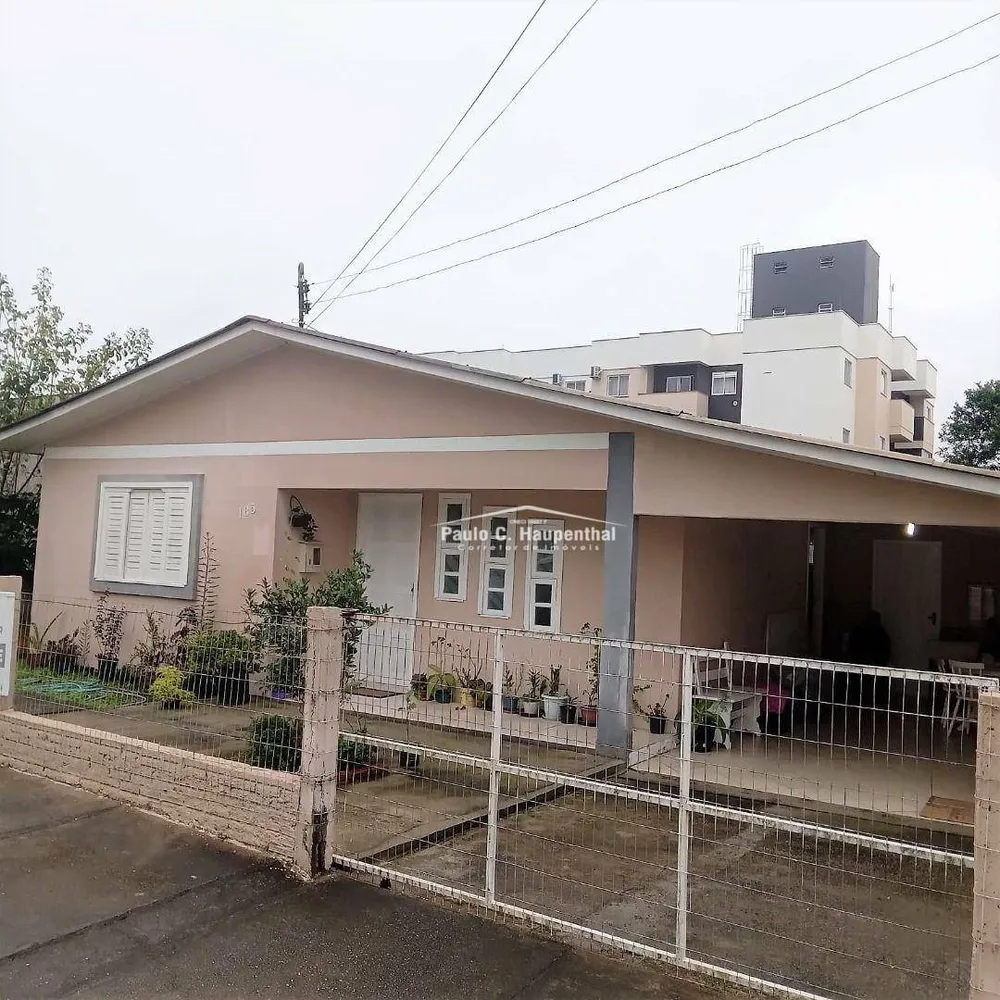 Casa, 3 quartos, 300 m² - Foto 1