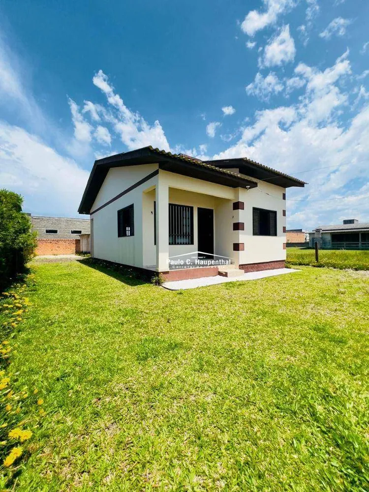 Casa, 2 quartos, 70 m² - Foto 1