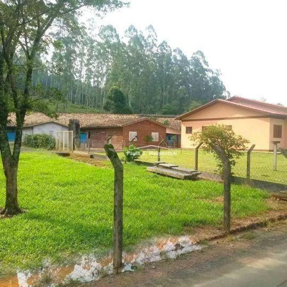 Sítio à venda com 3 quartos, 200000M2 - Foto 2