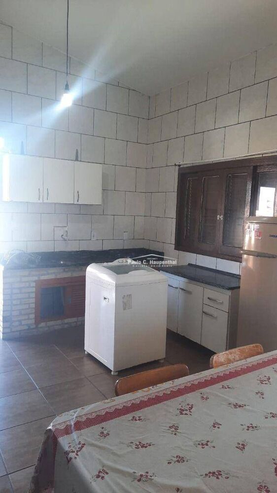 Casa, 3 quartos, 200 m² - Foto 1