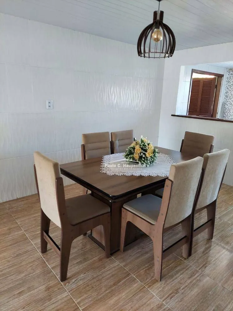 Casa, 5 quartos, 235 m² - Foto 3
