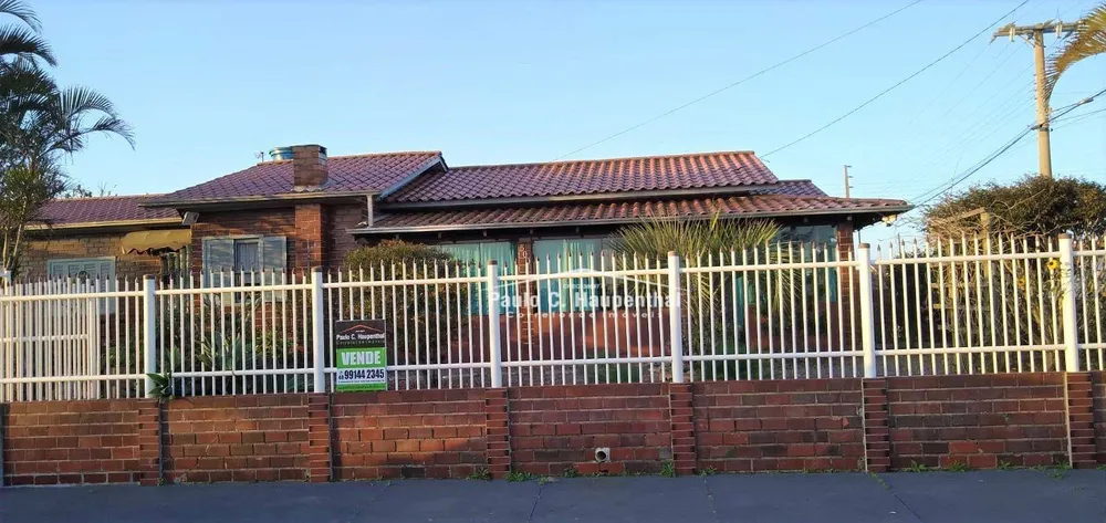 Casa, 3 quartos, 200 m² - Foto 1