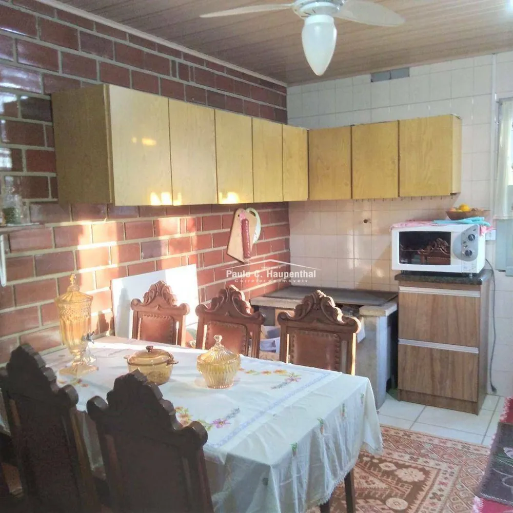 Casa, 3 quartos, 200 m² - Foto 3