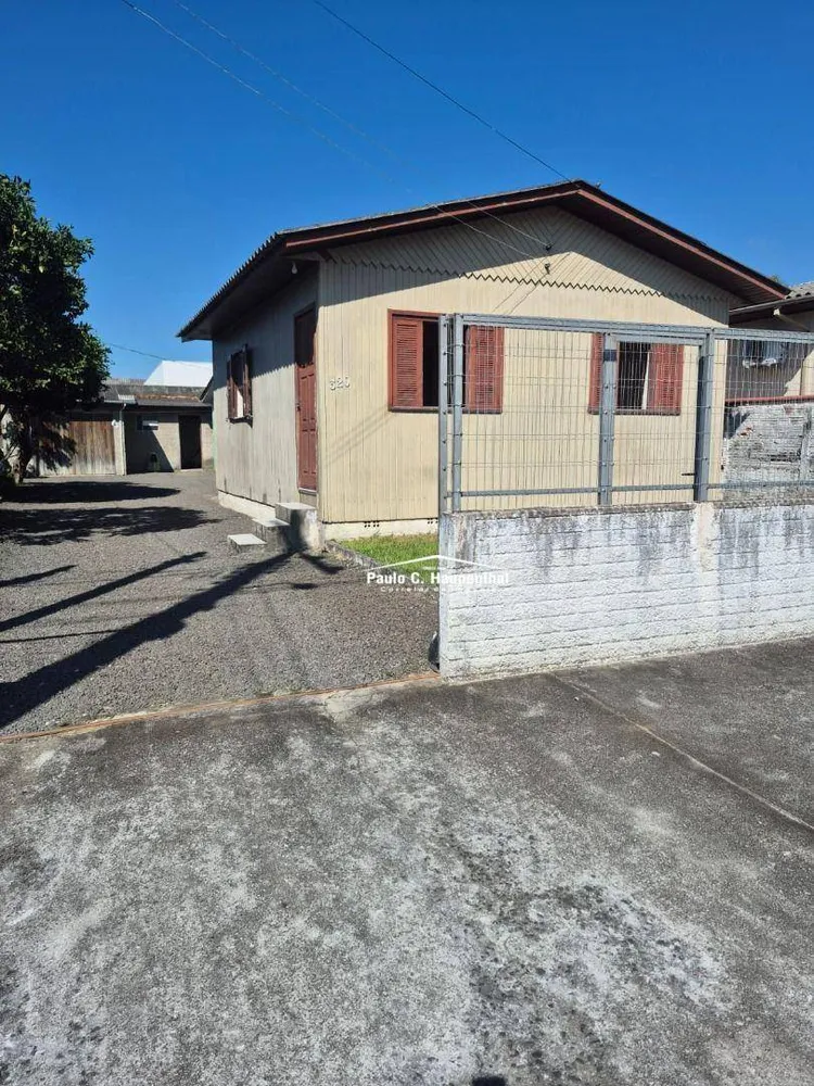 Casa, 2 quartos, 42 m² - Foto 1