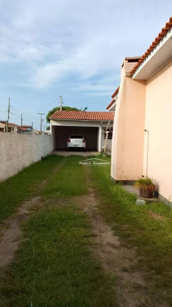 Casa à venda com 3 quartos, 84m² - Foto 2