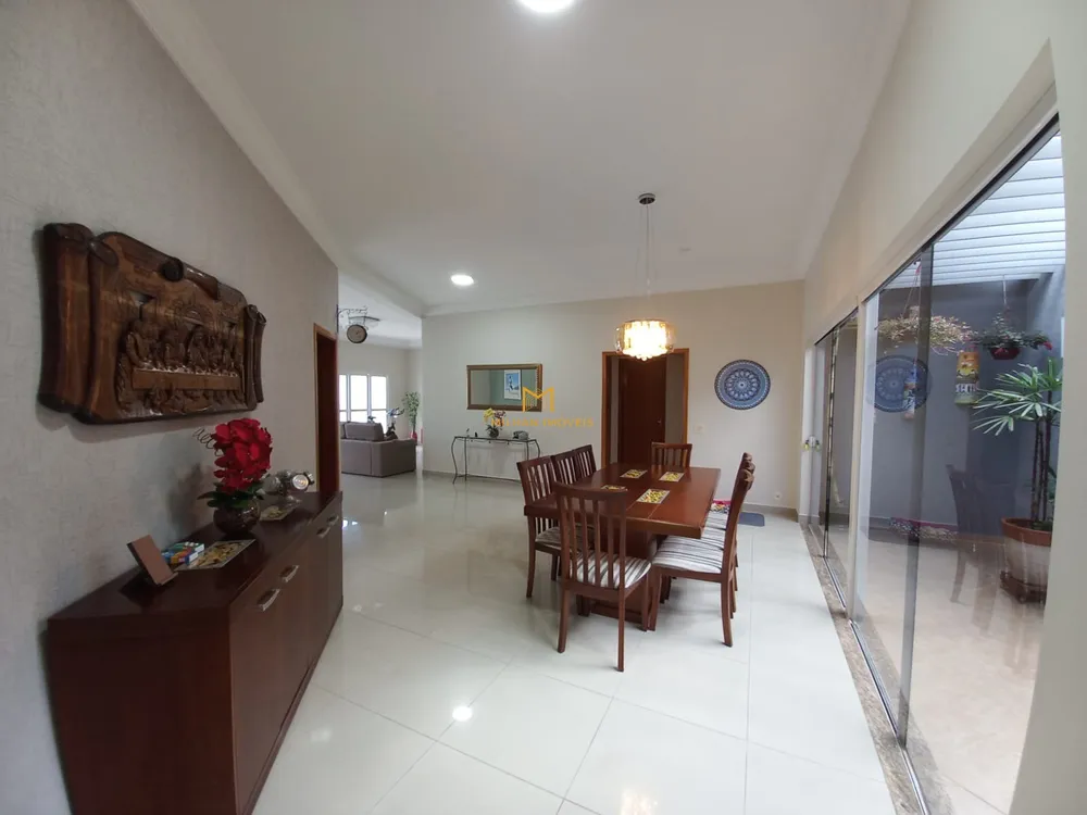 Casa, 3 quartos, 362 m² - Foto 1