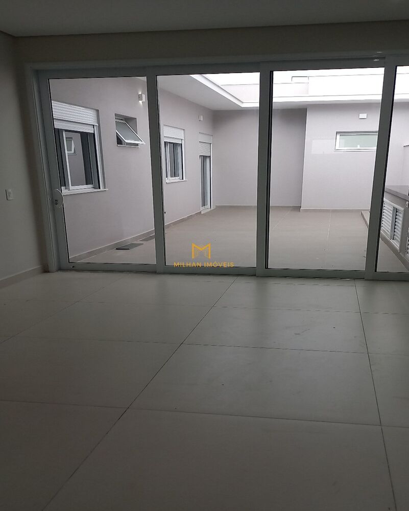 Casa, 3 quartos, 145 m² - Foto 1