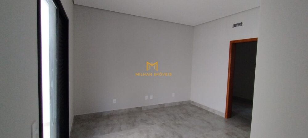 Casa de Condomínio à venda com 3 quartos, 300m² - Foto 2