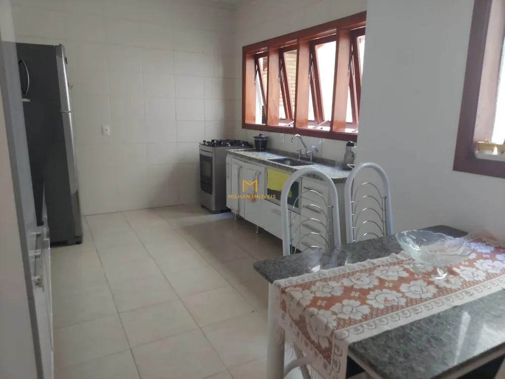 Casa, 3 quartos, 204 m² - Foto 16
