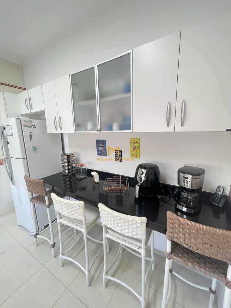 Chácara à venda com 5 quartos, 1000m² - Foto 5