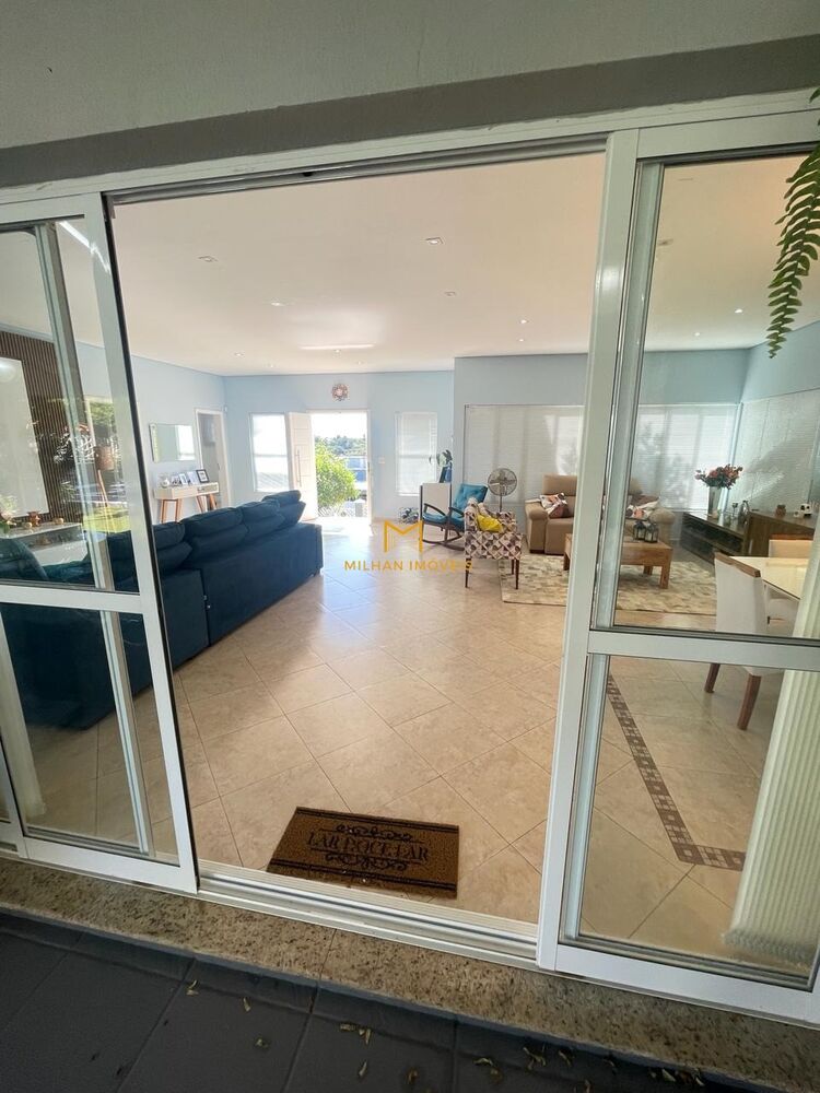 Chácara à venda com 5 quartos, 1000m² - Foto 6