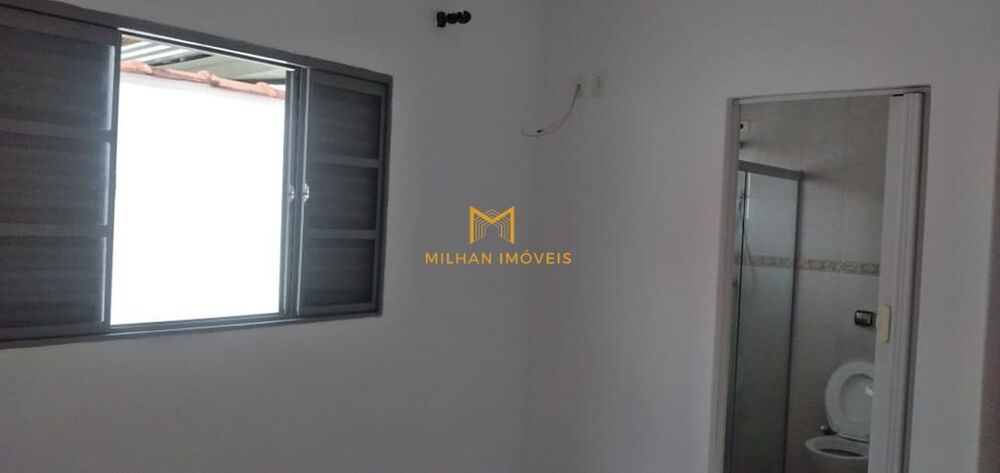 Casa, 3 quartos, 172 m² - Foto 2