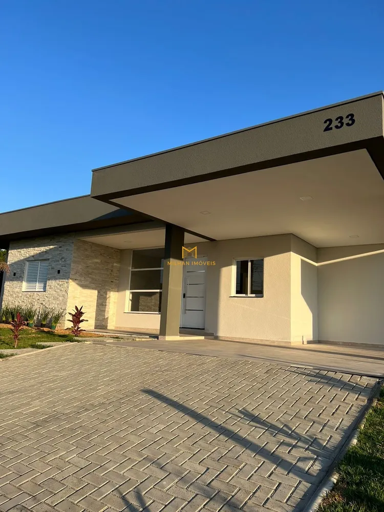 Casa, 3 quartos, 1000 m² - Foto 1