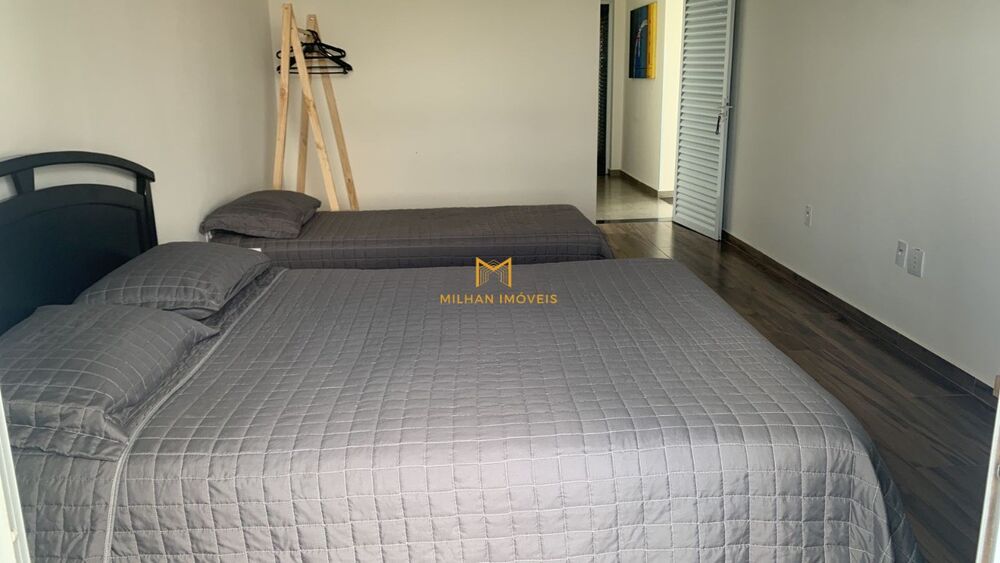Chácara à venda com 6 quartos, 1000m² - Foto 7