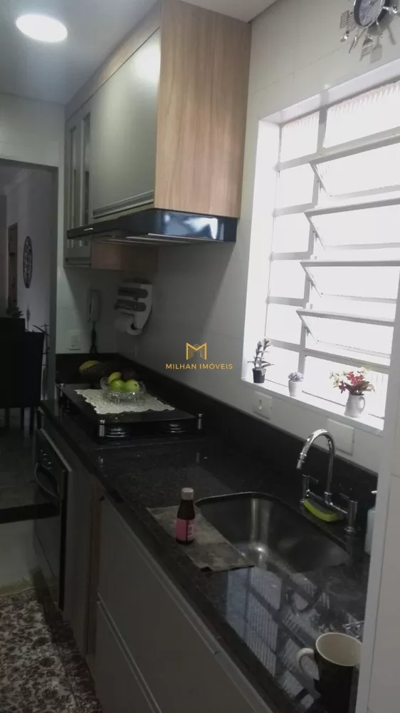 Apartamento à venda com 3 quartos, 79m² - Foto 1