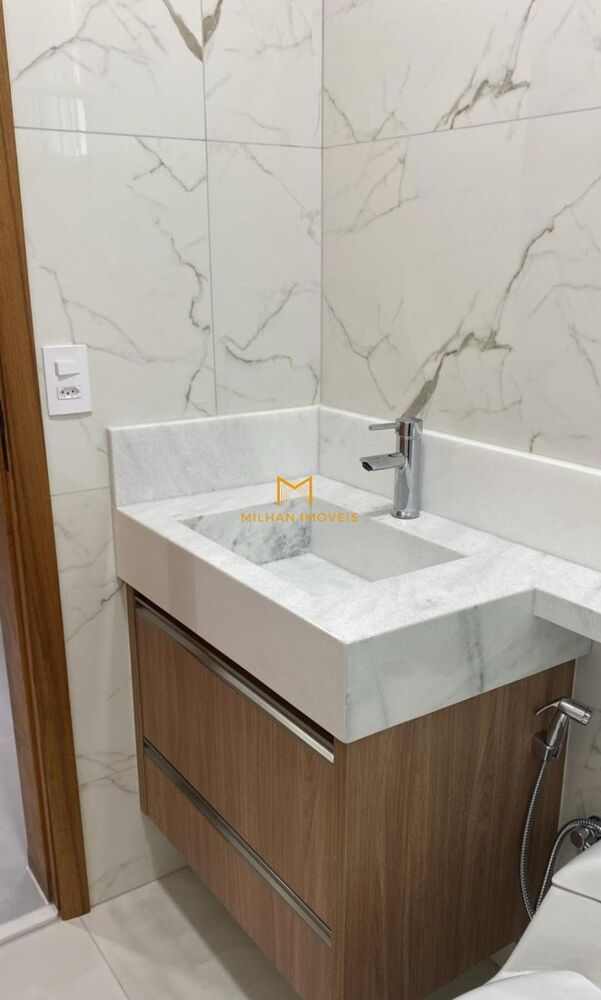 Casa de Condomínio à venda com 3 quartos, 175m² - Foto 4