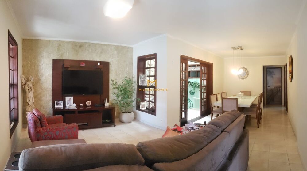 Casa, 3 quartos, 213 m² - Foto 2