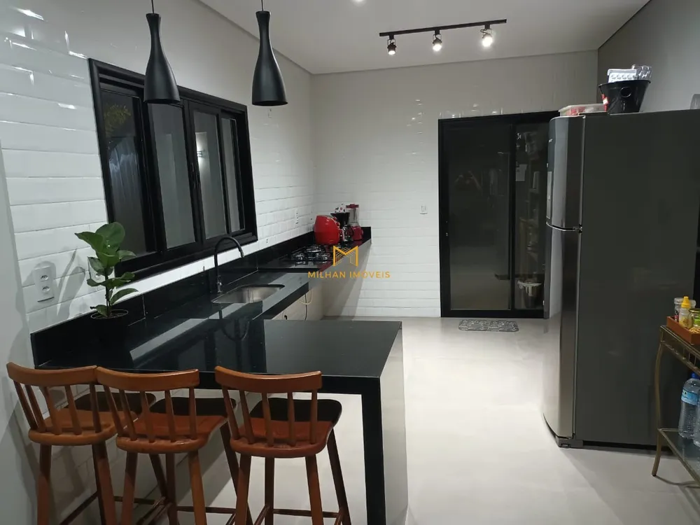 Casa, 3 quartos, 211 m² - Foto 7