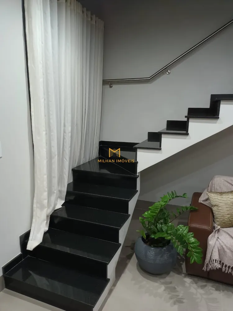 Casa, 3 quartos, 211 m² - Foto 4