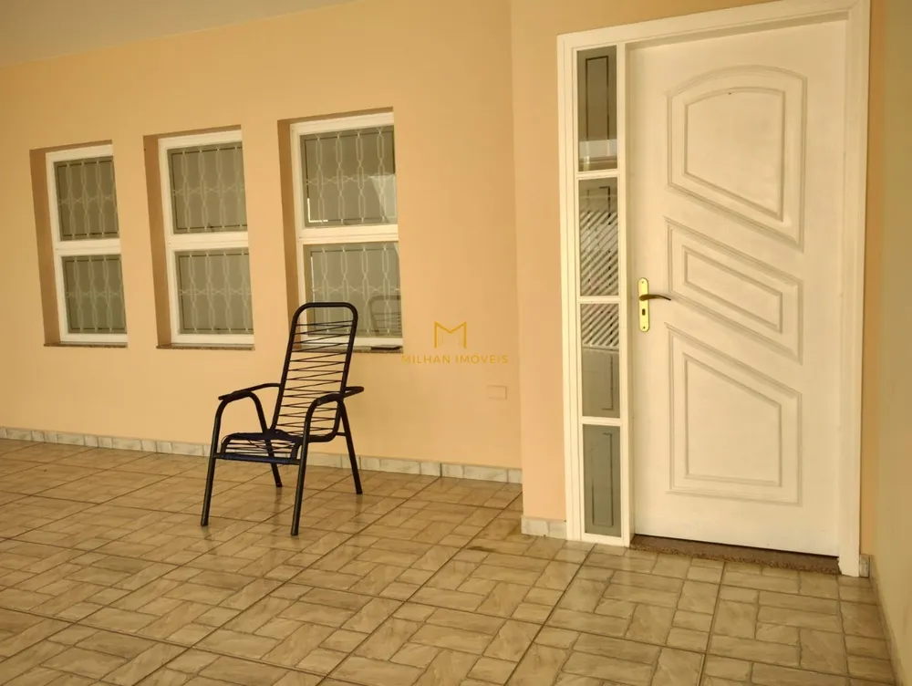 Casa, 3 quartos, 300 m² - Foto 1