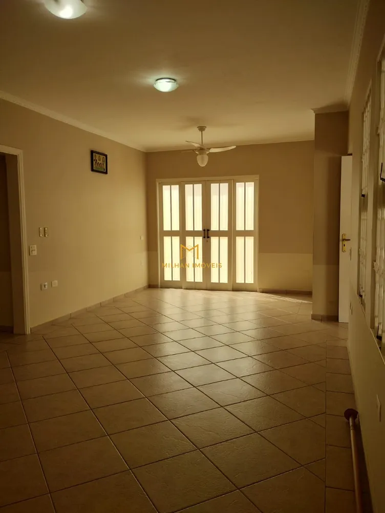 Casa, 3 quartos, 300 m² - Foto 3