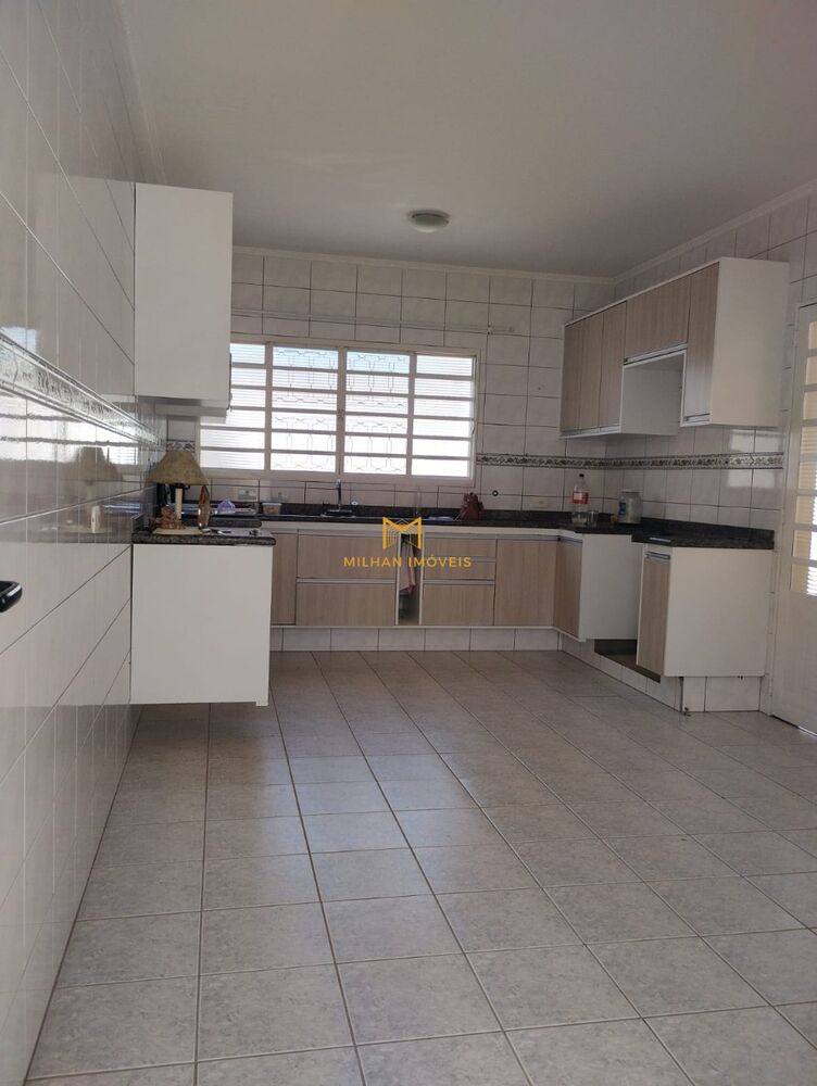 Casa, 3 quartos, 300 m² - Foto 4