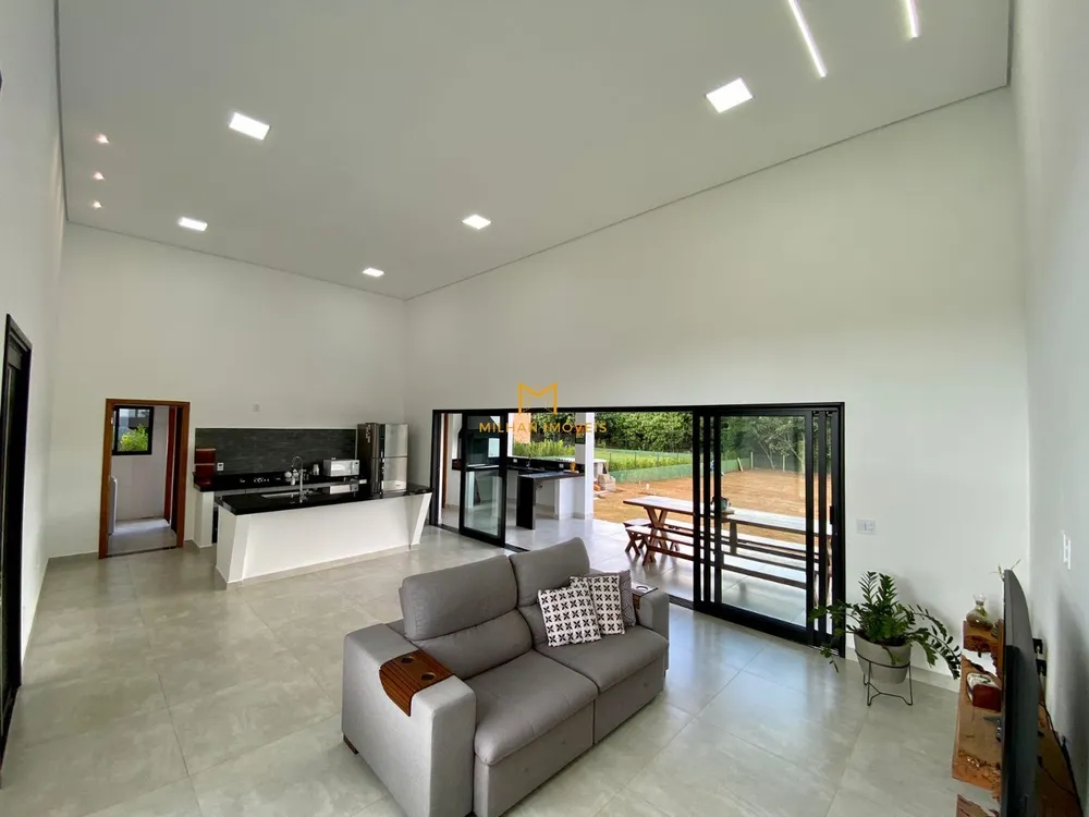 Casa, 3 quartos, 184 m² - Foto 1