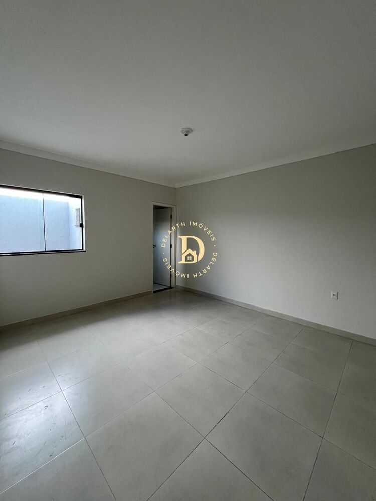 Casa à venda com 3 quartos, 140m² - Foto 2