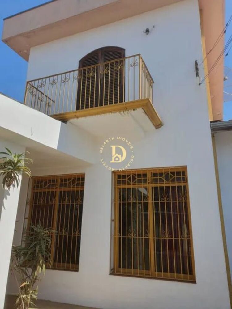 Sobrado, 3 quartos, 193 m² - Foto 1