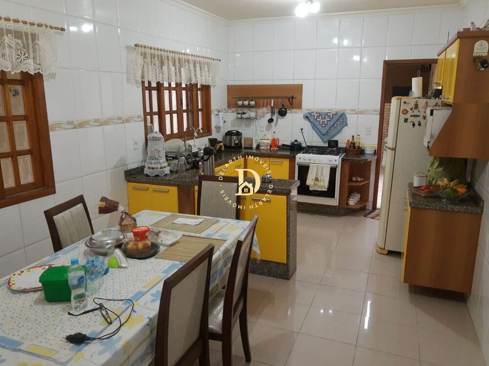 Sobrado, 3 quartos, 132 m² - Foto 1