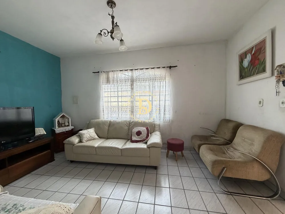 Casa, 4 quartos, 185 m² - Foto 2