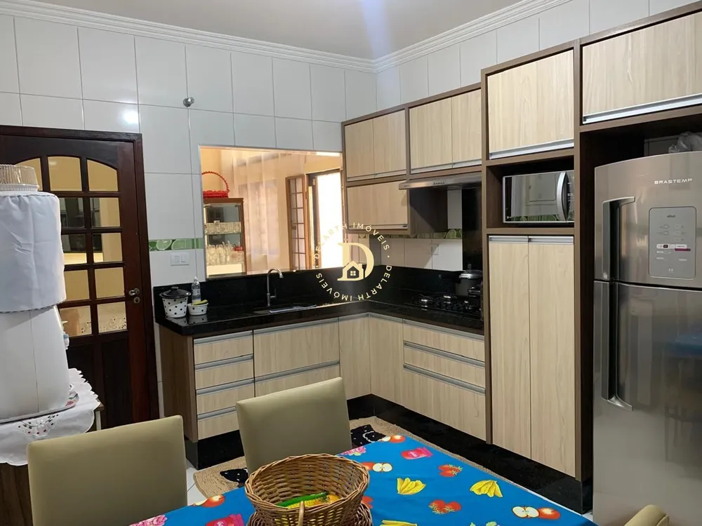 Casa, 3 quartos, 240 m² - Foto 4