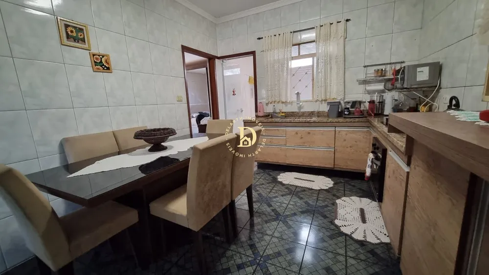 Casa, 3 quartos, 230 m² - Foto 4