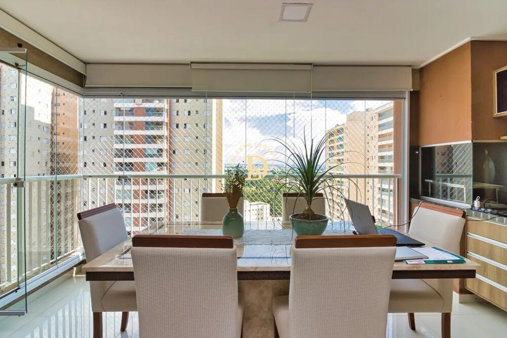 Apartamento, 3 quartos, 100 m² - Foto 1