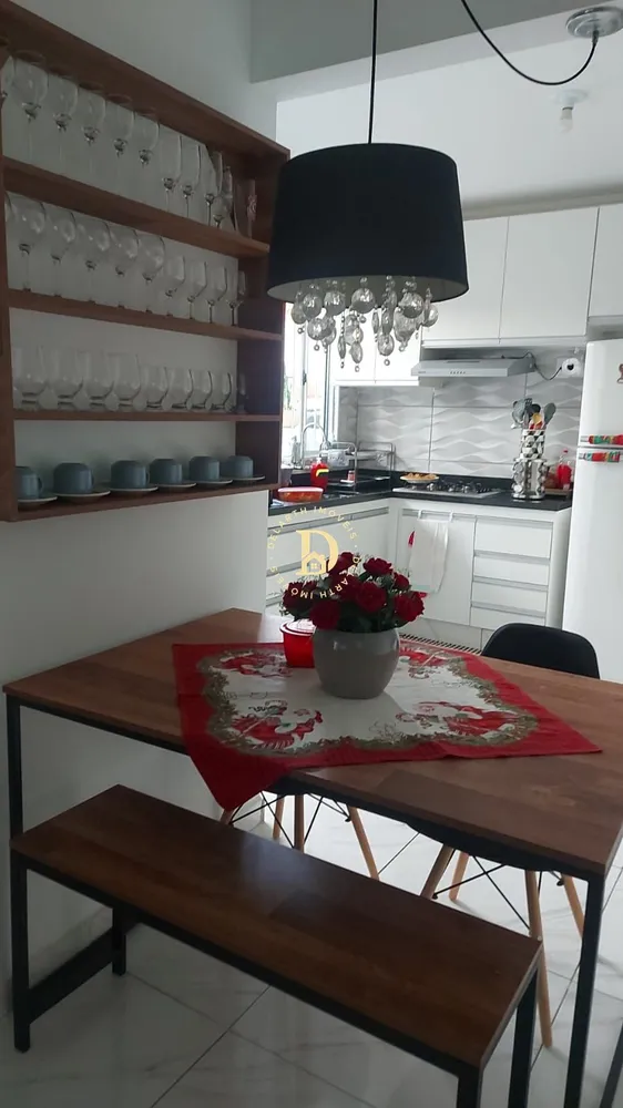 Casa, 3 quartos, 75 m² - Foto 1