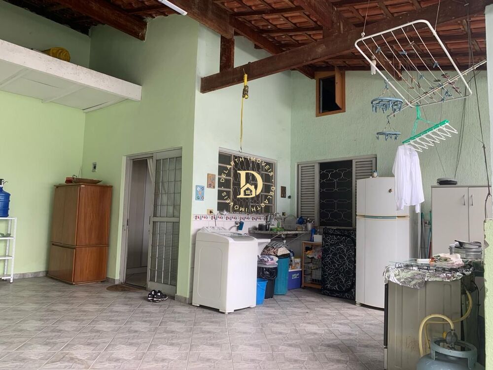 Casa, 2 quartos, 83 m² - Foto 1