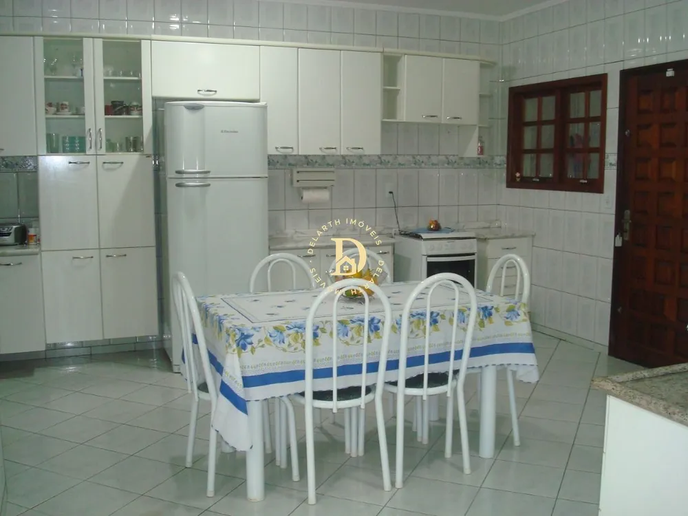 Casa, 3 quartos, 220 m² - Foto 16