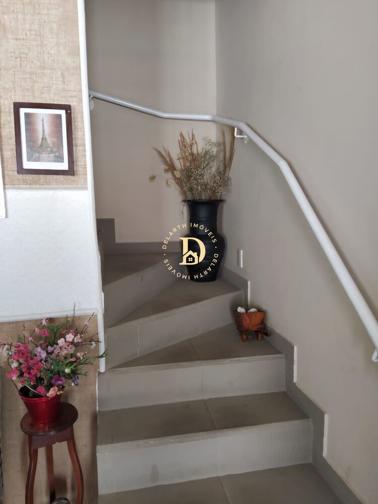 Casa, 2 quartos, 63 m² - Foto 1
