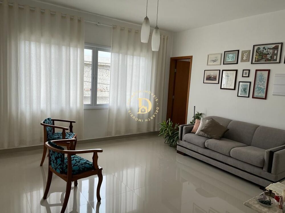 Casa de Condomínio à venda com 4 quartos, 333m² - Foto 1